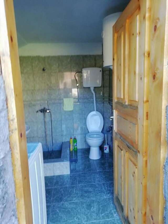 Лоджи Guesthouse Rovcanin Мойковац-7